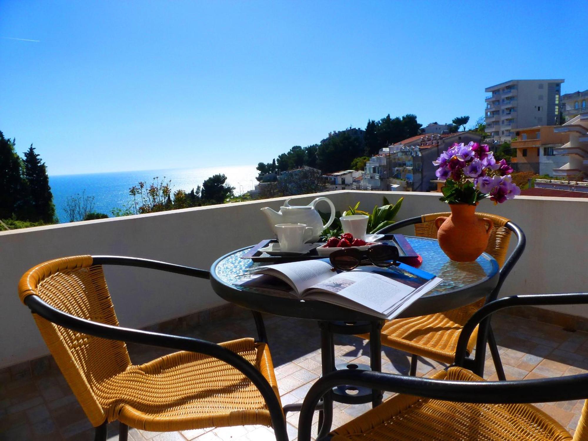 Apartments Lungo Mare Ulcinj Ülgün Dış mekan fotoğraf